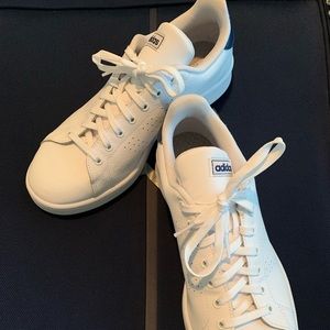 Men’s Adidas Sneakers